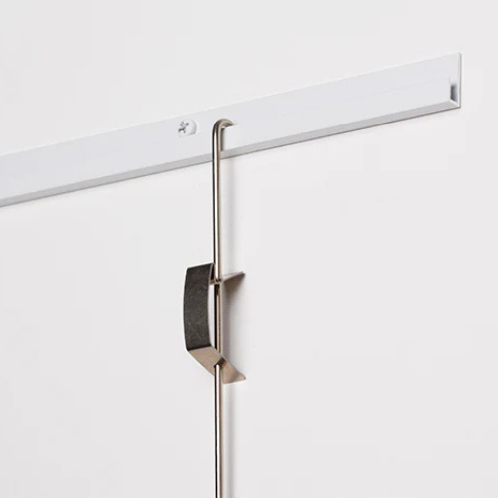 Cimaise J-Rail STAS blanc et aluminium - système d'accrochage mural